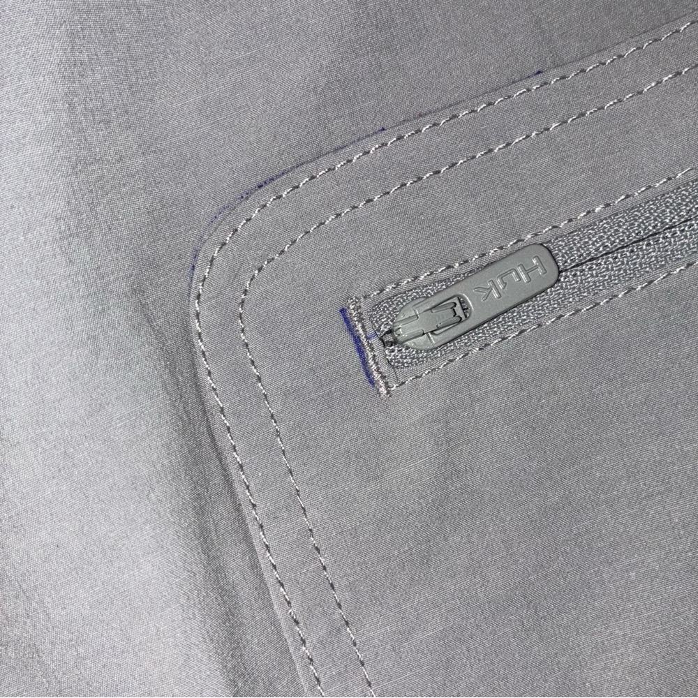 Huk Shorts Mens XL Gray Fishing Chino Performance Cargo 10" Inseam Outdoor - Picture 9 of 9